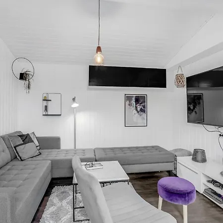 Amazing Home In Roslev With Wifi * 로슬레우
